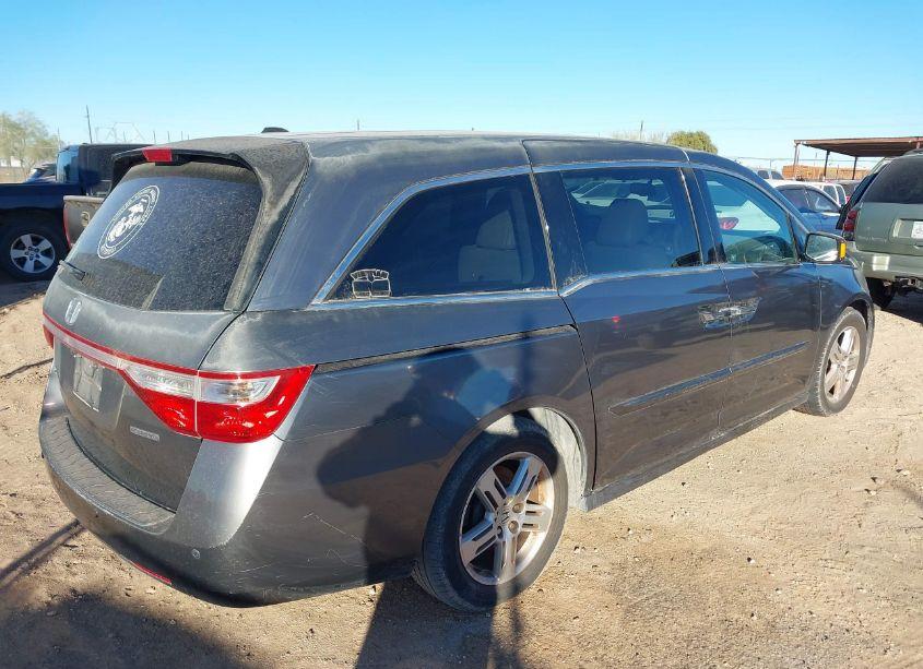 Photo 4 of 2011 Honda Odyssey TOURING/TOURING ELITE (VIN 5FNRL5H93BB036591)