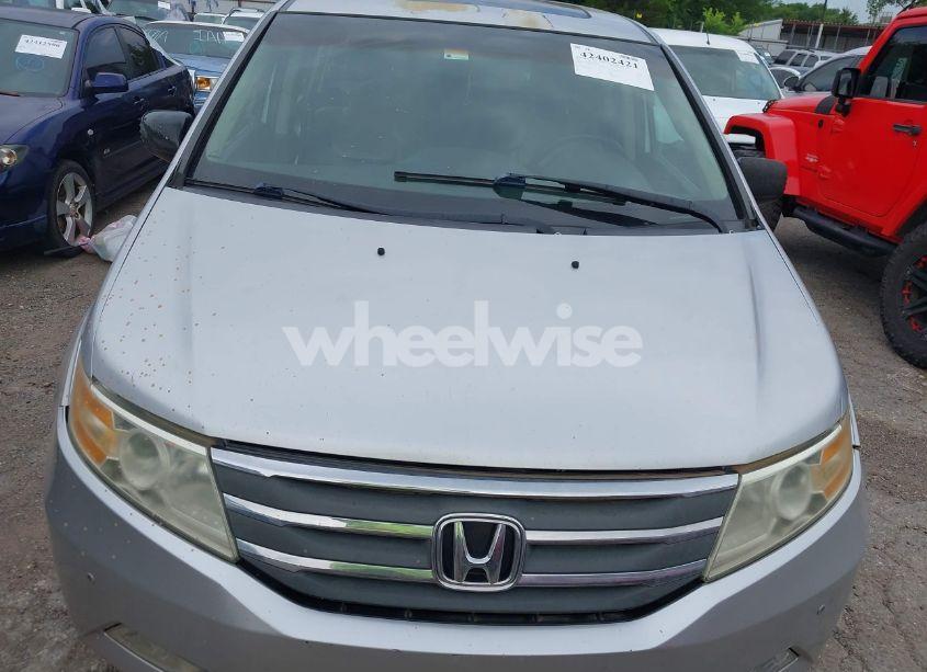 Photo 12 of 2011 Honda Odyssey TOURING/TOURING ELITE (VIN 5FNRL5H93BB071518)