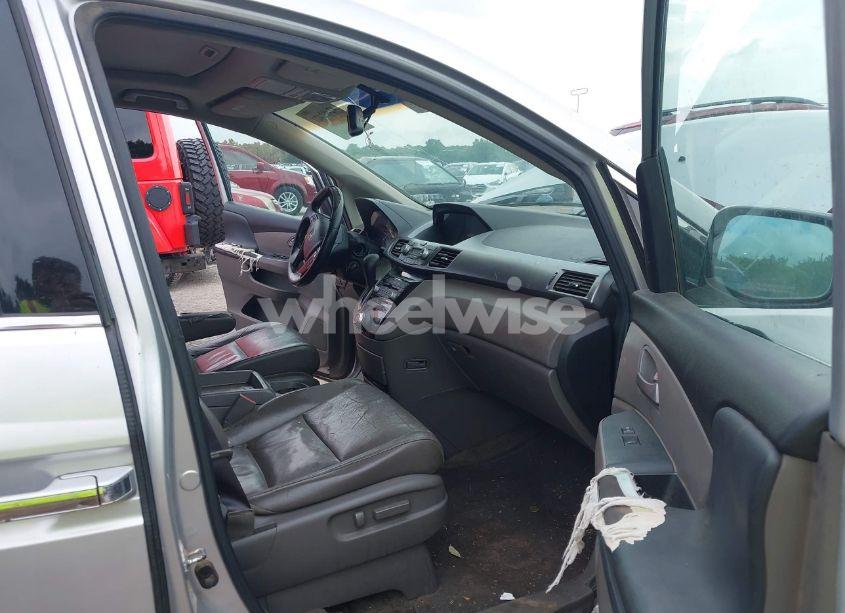 Photo 5 of 2011 Honda Odyssey TOURING/TOURING ELITE (VIN 5FNRL5H93BB071518)