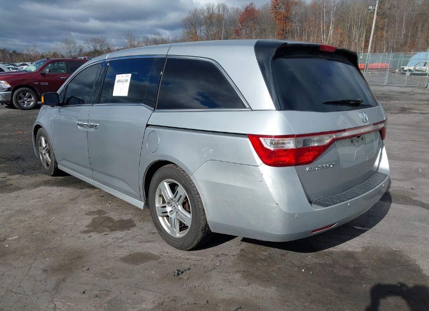 Photo 3 of 2011 Honda Odyssey TOURING/TOURING ELITE (VIN 5FNRL5H93BB090053)