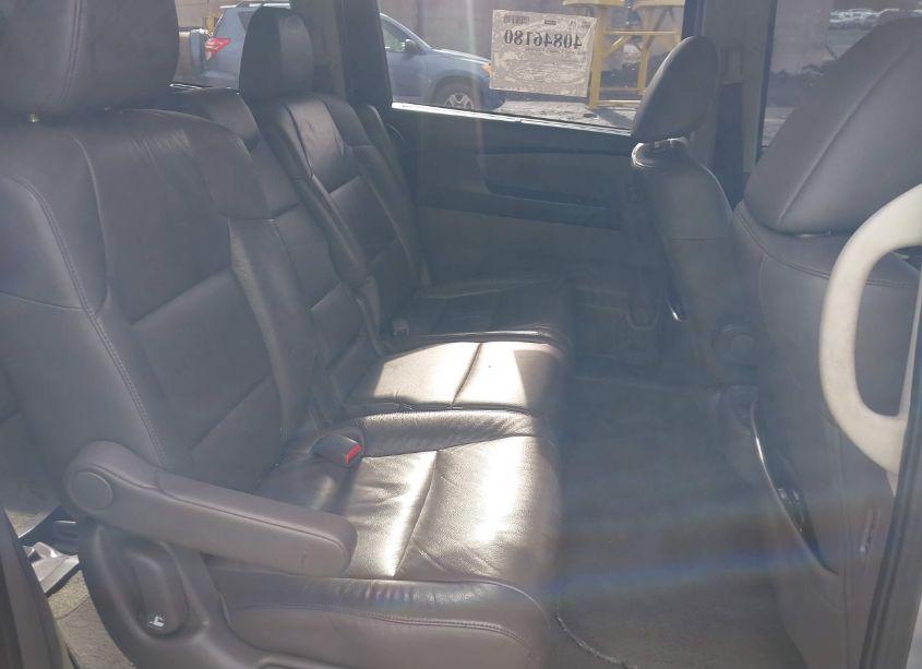 Photo 8 of 2011 Honda Odyssey TOURING/TOURING ELITE (VIN 5FNRL5H93BB090053)