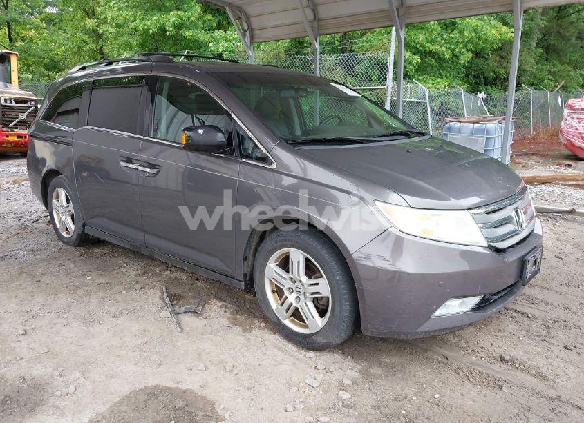 2011 Honda Odyssey TOURING/TOURING ELITE (VIN 5FNRL5H93BB104596) main photo