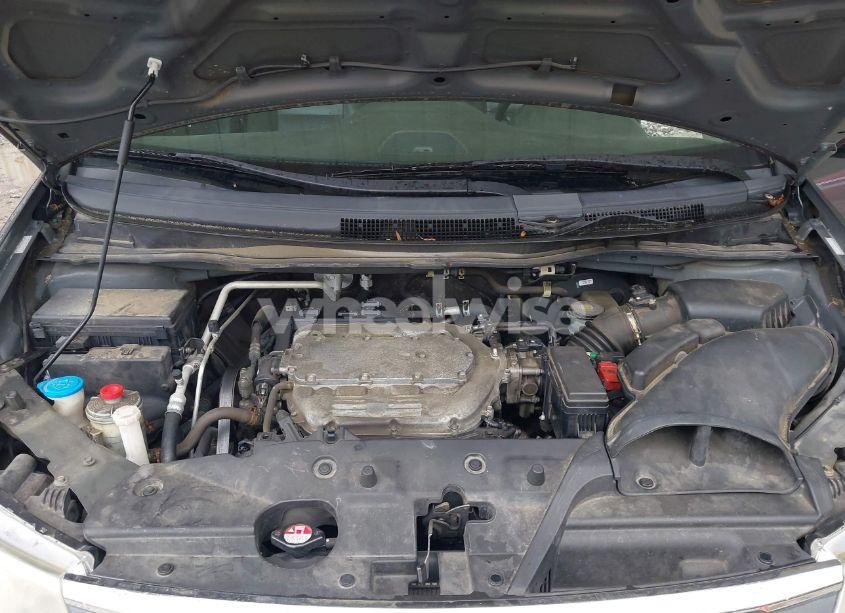 Photo 10 of 2011 Honda Odyssey TOURING/TOURING ELITE (VIN 5FNRL5H93BB104596)