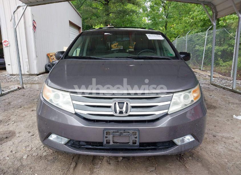 Photo 12 of 2011 Honda Odyssey TOURING/TOURING ELITE (VIN 5FNRL5H93BB104596)