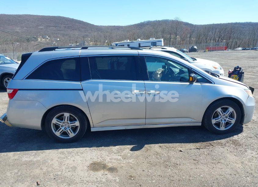 Photo 13 of 2012 Honda Odyssey TOURING/TOURING ELITE (VIN 5FNRL5H93CB042392)