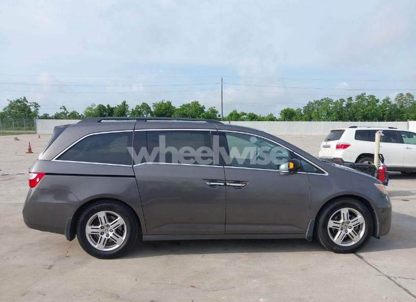 Photo 13 of 2012 Honda Odyssey TOURING/TOURING ELITE (VIN 5FNRL5H93CB071679)