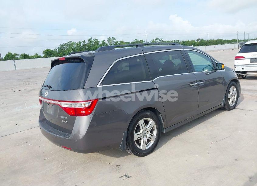 Photo 4 of 2012 Honda Odyssey TOURING/TOURING ELITE (VIN 5FNRL5H93CB071679)