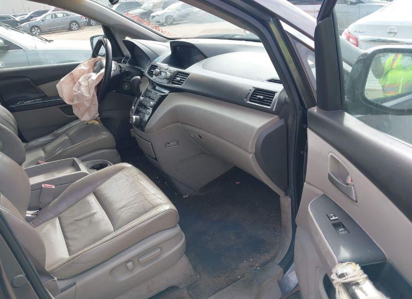 Photo 5 of 2012 Honda Odyssey TOURING/TOURING ELITE (VIN 5FNRL5H93CB103904)