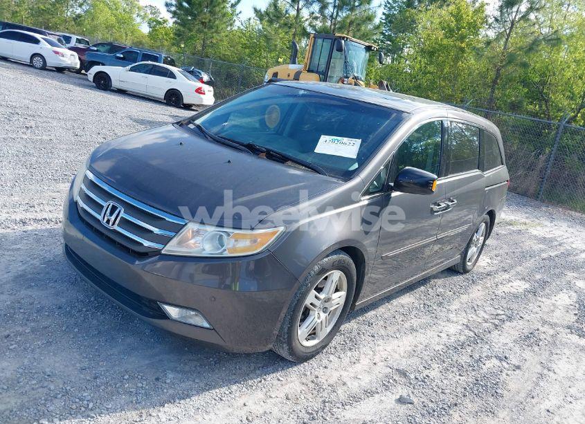 Photo 2 of 2012 Honda Odyssey TOURING/TOURING ELITE (VIN 5FNRL5H93CB133288)
