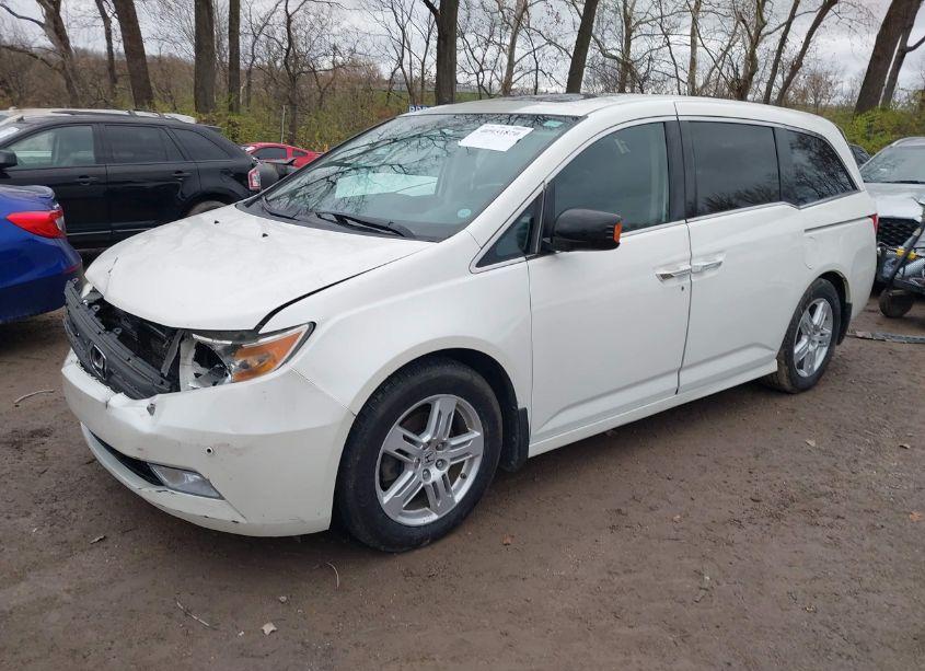 Photo 2 of 2013 Honda Odyssey TOURING/TOURING ELITE (VIN 5FNRL5H93DB074809)