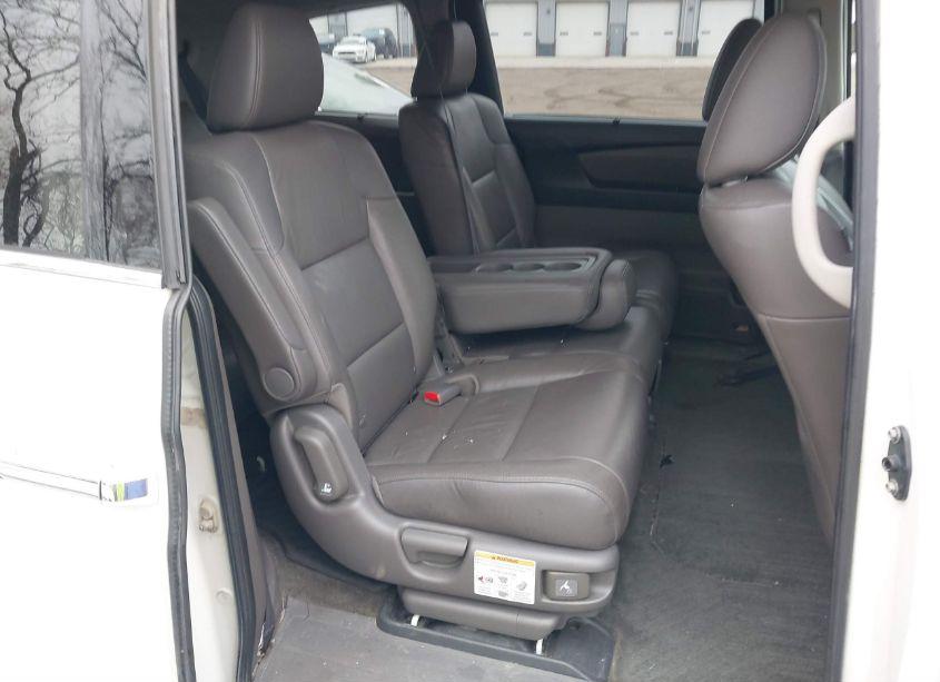 Photo 8 of 2013 Honda Odyssey TOURING/TOURING ELITE (VIN 5FNRL5H93DB074809)