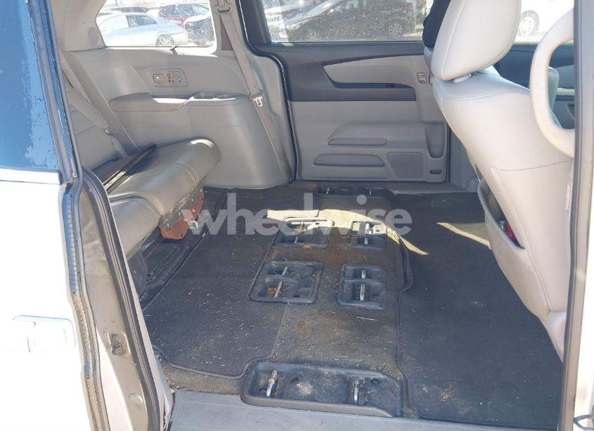 Photo 8 of 2013 Honda Odyssey TOURING/TOURING ELITE (VIN 5FNRL5H93DB076463)