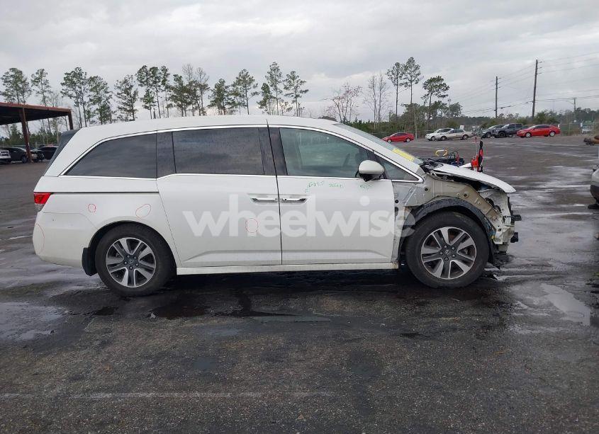 Photo 13 of 2014 Honda Odyssey TOURING/TOURING ELITE (VIN 5FNRL5H93EB114520)