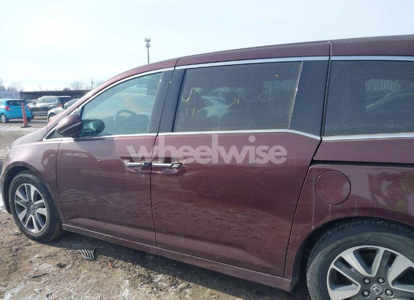 Photo 14 of 2015 Honda Odyssey TOURING/TOURING ELITE (VIN 5FNRL5H93FB042297)