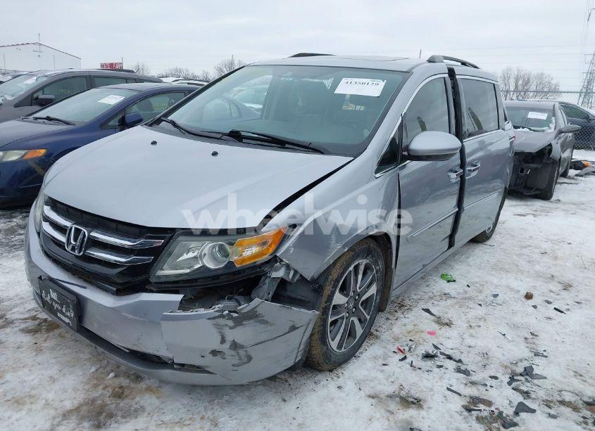 Photo 2 of 2016 Honda Odyssey TOURING/TOURING ELITE (VIN 5FNRL5H93GB042768)