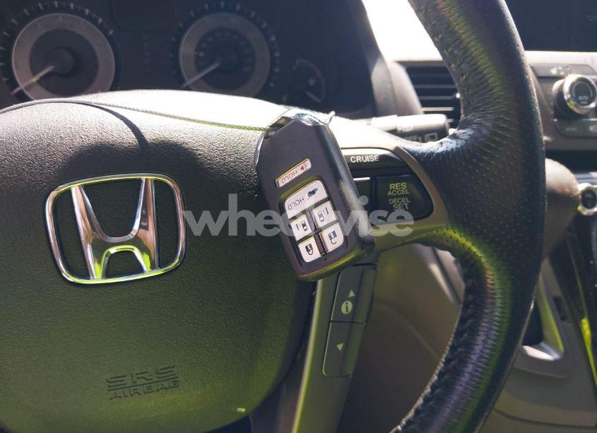 Photo 11 of 2016 Honda Odyssey TOURING/TOURING ELITE (VIN 5FNRL5H93GB081697)