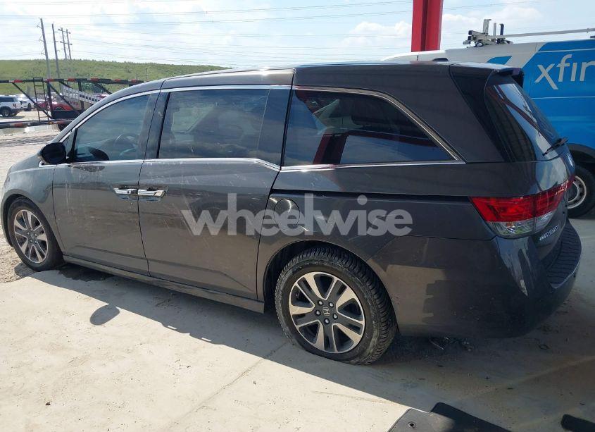 Photo 14 of 2016 Honda Odyssey TOURING/TOURING ELITE (VIN 5FNRL5H93GB081697)