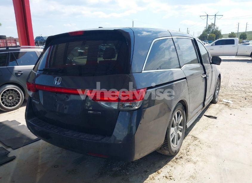 Photo 4 of 2016 Honda Odyssey TOURING/TOURING ELITE (VIN 5FNRL5H93GB081697)