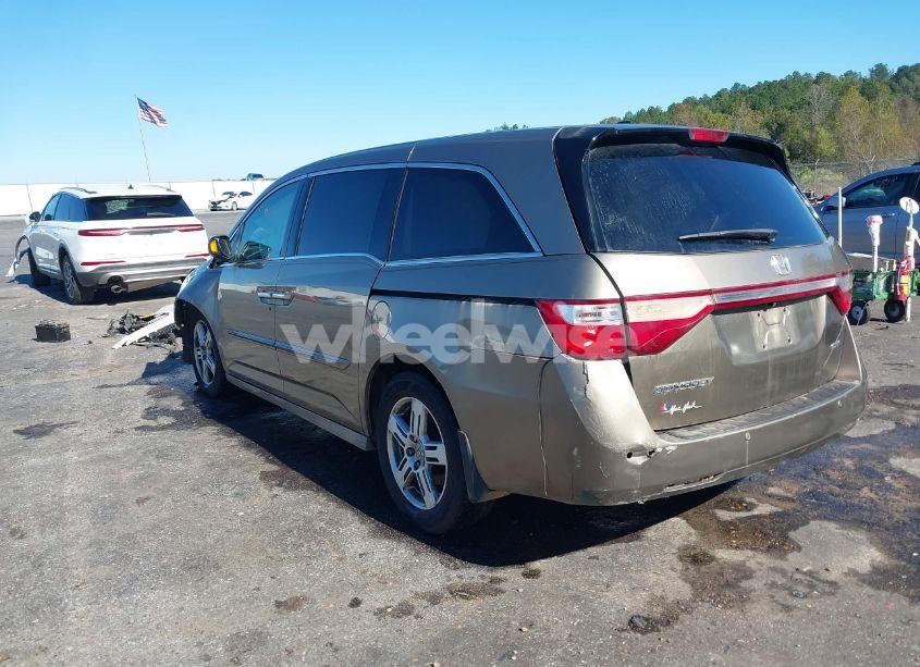 Photo 3 of 2012 Honda Odyssey TOURING/TOURING ELITE (VIN 5FNRL5H94CB129086)