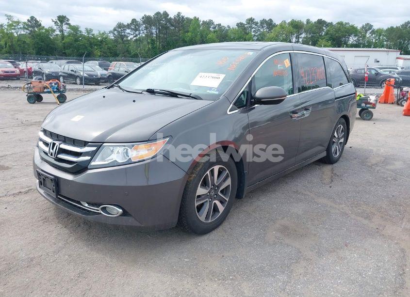 Photo 2 of 2014 Honda Odyssey TOURING/TOURING ELITE (VIN 5FNRL5H94EB032490)