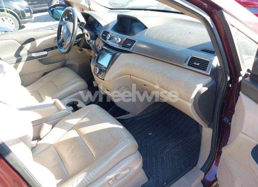 Photo 5 of 2014 Honda Odyssey TOURING/TOURING ELITE (VIN 5FNRL5H94EB069314)