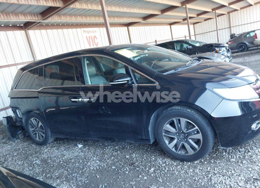 Photo 14 of 2014 Honda Odyssey TOURING/TOURING ELITE (VIN 5FNRL5H94EB110590)