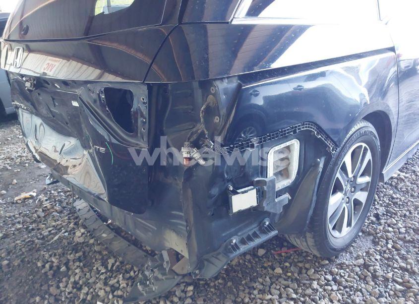 Photo 19 of 2014 Honda Odyssey TOURING/TOURING ELITE (VIN 5FNRL5H94EB110590)
