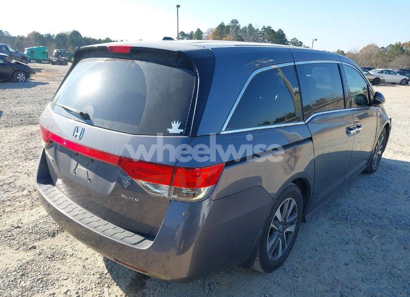 Photo 4 of 2014 Honda Odyssey TOURING/TOURING ELITE (VIN 5FNRL5H94EB115675)