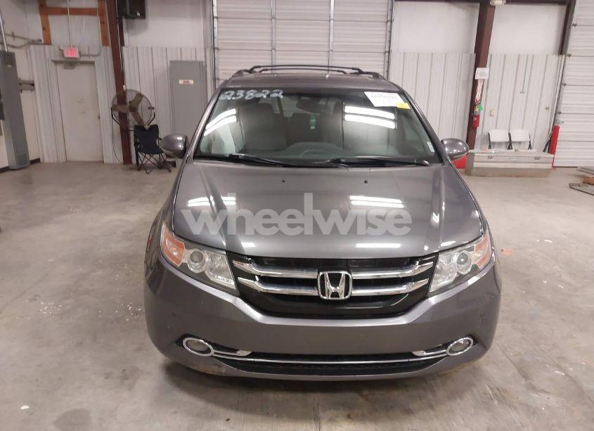 Photo 12 of 2014 Honda Odyssey TOURING/TOURING ELITE (VIN 5FNRL5H94EB130435)