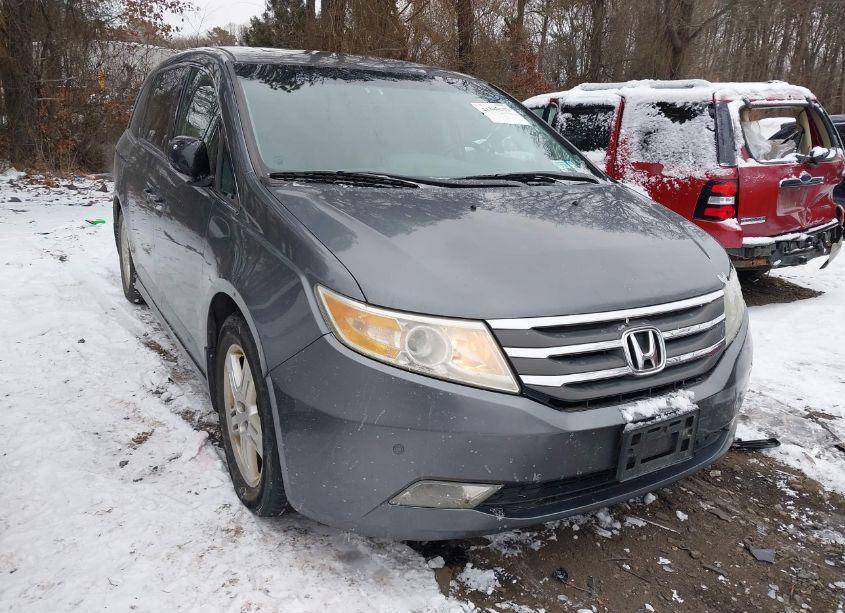 2011 Honda Odyssey TOURING/TOURING ELITE (VIN 5FNRL5H95BB027326) main photo