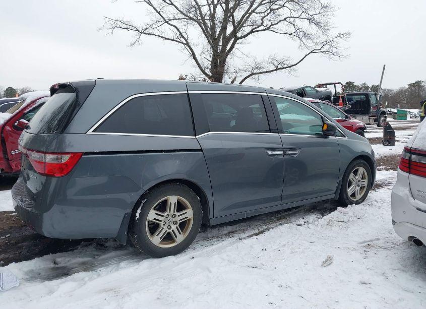 Photo 13 of 2011 Honda Odyssey TOURING/TOURING ELITE (VIN 5FNRL5H95BB027326)