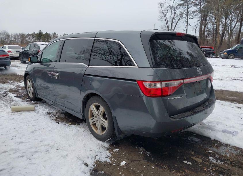 Photo 14 of 2011 Honda Odyssey TOURING/TOURING ELITE (VIN 5FNRL5H95BB027326)