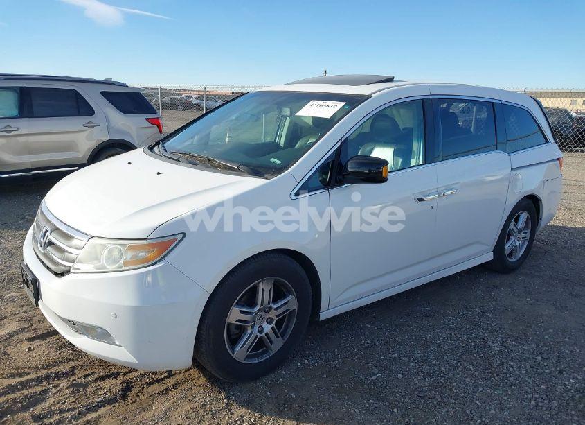 Photo 2 of 2011 Honda Odyssey TOURING/TOURING ELITE (VIN 5FNRL5H95BB035037)