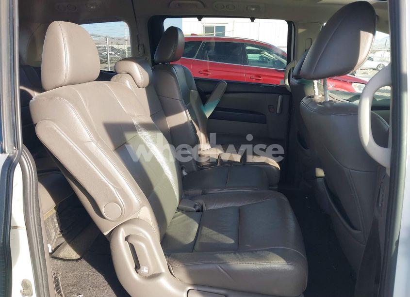 Photo 8 of 2011 Honda Odyssey TOURING/TOURING ELITE (VIN 5FNRL5H95BB035037)