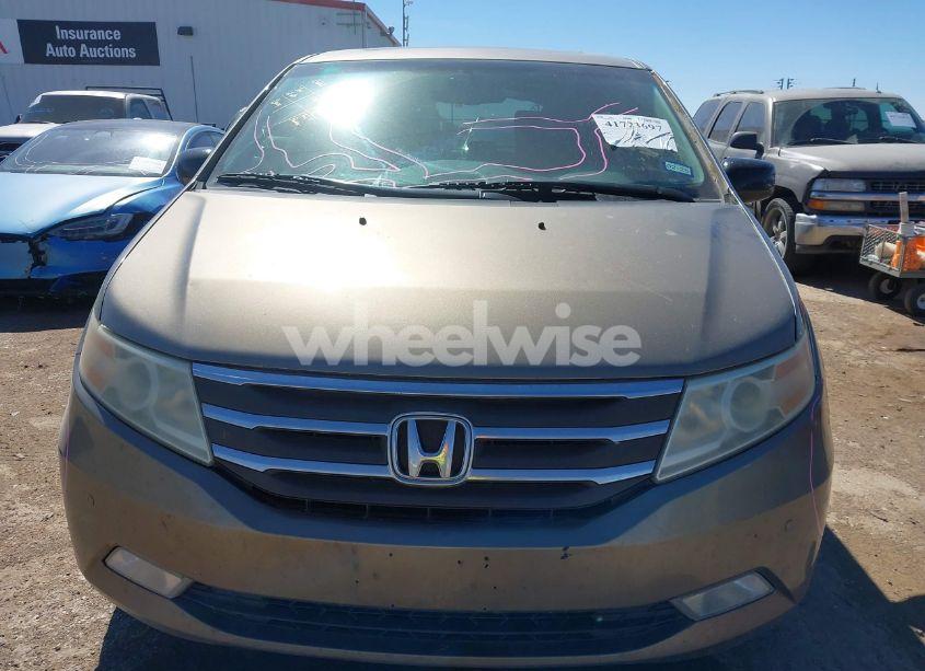 Photo 12 of 2011 Honda Odyssey TOURING/TOURING ELITE (VIN 5FNRL5H95BB050170)