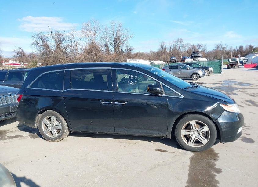 Photo 13 of 2011 Honda Odyssey TOURING/TOURING ELITE (VIN 5FNRL5H95BB050590)