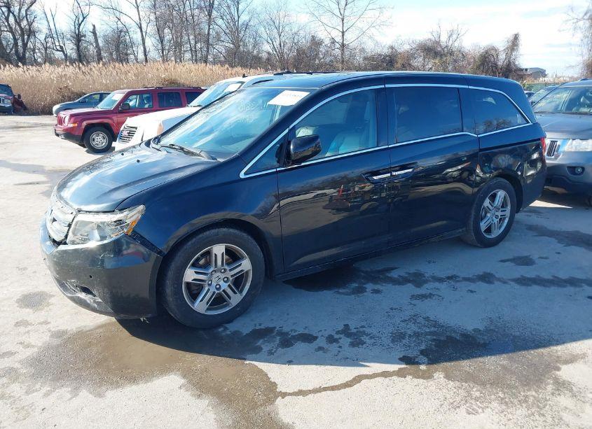 Photo 2 of 2011 Honda Odyssey TOURING/TOURING ELITE (VIN 5FNRL5H95BB050590)