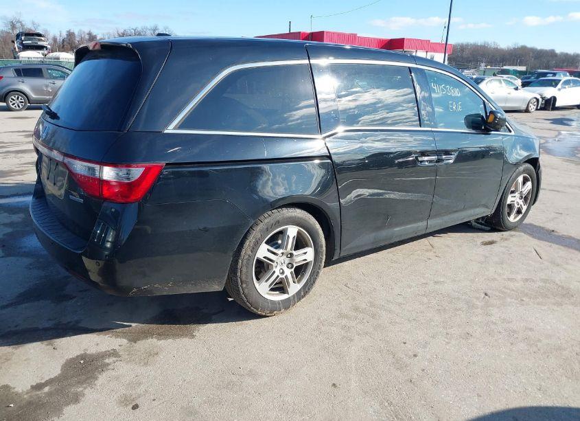 Photo 4 of 2011 Honda Odyssey TOURING/TOURING ELITE (VIN 5FNRL5H95BB050590)