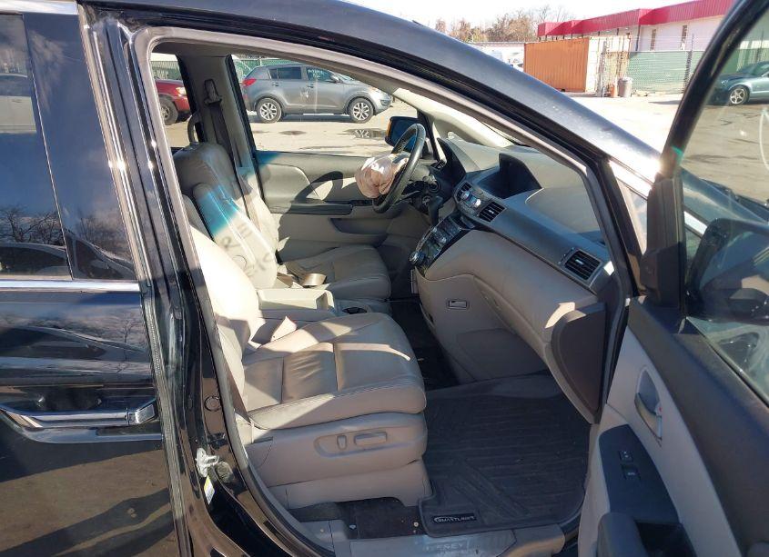 Photo 5 of 2011 Honda Odyssey TOURING/TOURING ELITE (VIN 5FNRL5H95BB050590)