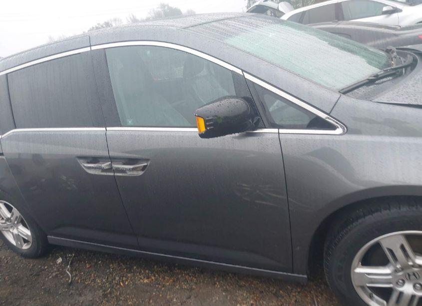 Photo 13 of 2011 Honda Odyssey TOURING/TOURING ELITE (VIN 5FNRL5H95BB080463)