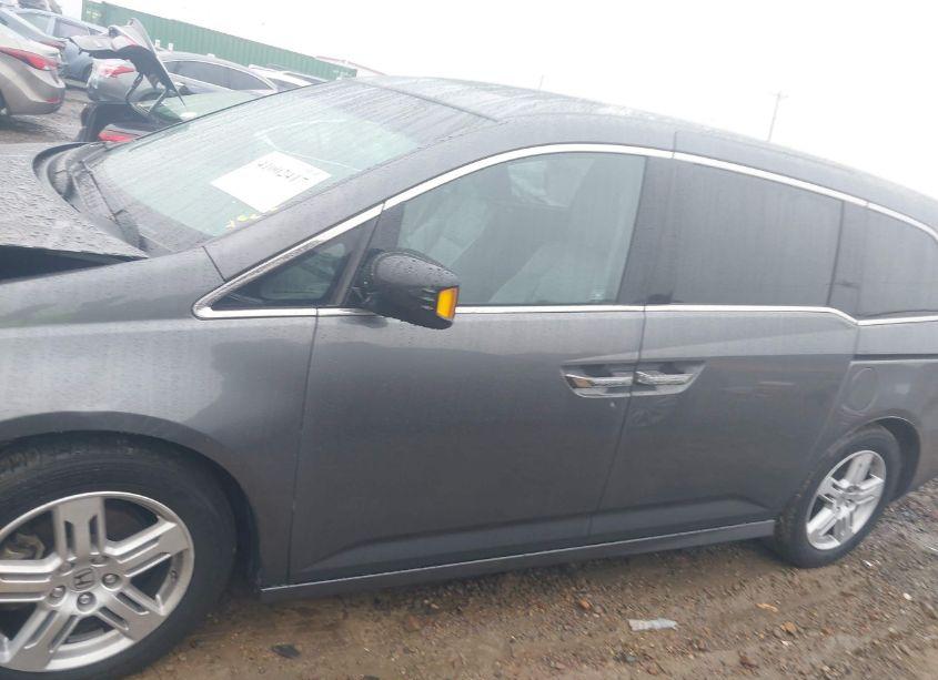 Photo 14 of 2011 Honda Odyssey TOURING/TOURING ELITE (VIN 5FNRL5H95BB080463)