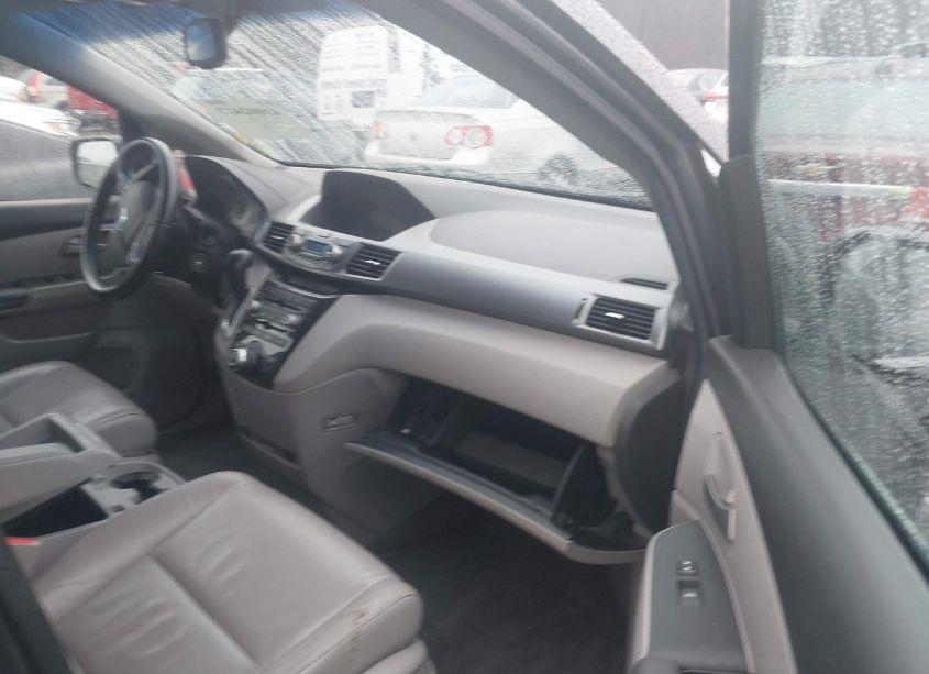 Photo 5 of 2011 Honda Odyssey TOURING/TOURING ELITE (VIN 5FNRL5H95BB080463)