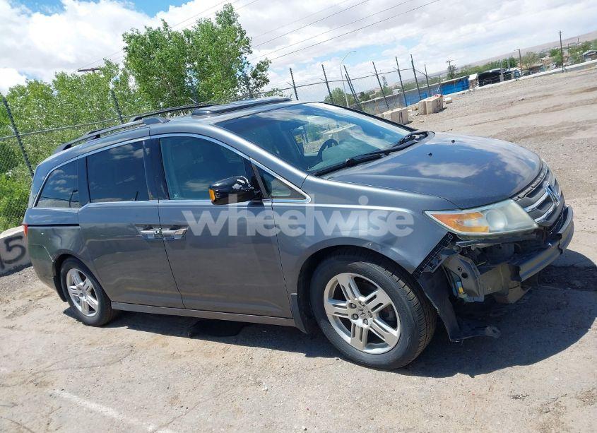 Photo 13 of 2011 Honda Odyssey TOURING/TOURING ELITE (VIN 5FNRL5H95BB081337)