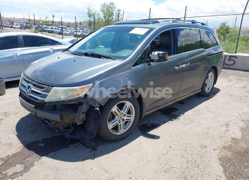 Photo 2 of 2011 Honda Odyssey TOURING/TOURING ELITE (VIN 5FNRL5H95BB081337)