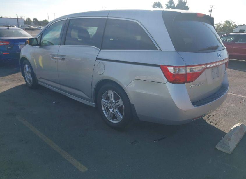 Photo 3 of 2011 Honda Odyssey TOURING/TOURING ELITE (VIN 5FNRL5H95BB090023)