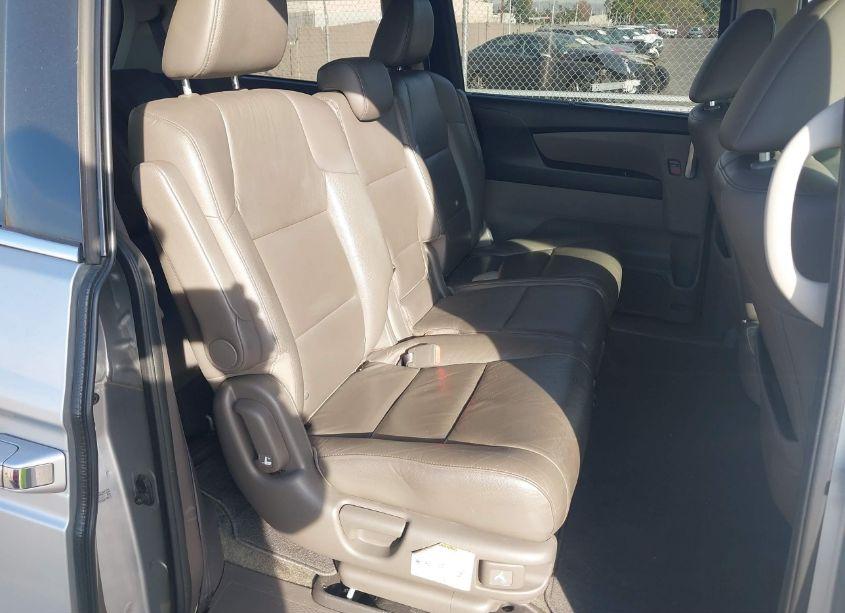 Photo 8 of 2011 Honda Odyssey TOURING/TOURING ELITE (VIN 5FNRL5H95BB090023)