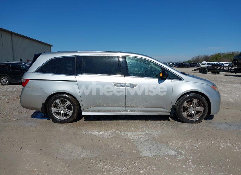Photo 13 of 2012 Honda Odyssey TOURING/TOURING ELITE (VIN 5FNRL5H95CB005196)