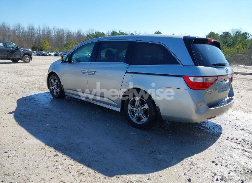 Photo 3 of 2012 Honda Odyssey TOURING/TOURING ELITE (VIN 5FNRL5H95CB005196)