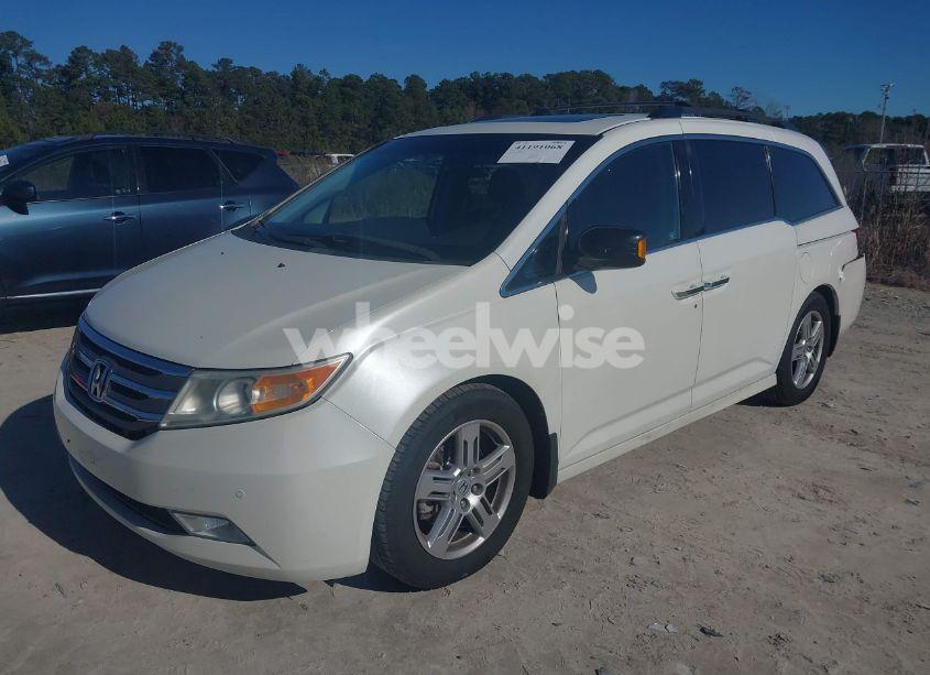 Photo 2 of 2012 Honda Odyssey TOURING/TOURING ELITE (VIN 5FNRL5H95CB005554)