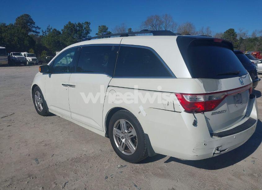 Photo 3 of 2012 Honda Odyssey TOURING/TOURING ELITE (VIN 5FNRL5H95CB005554)